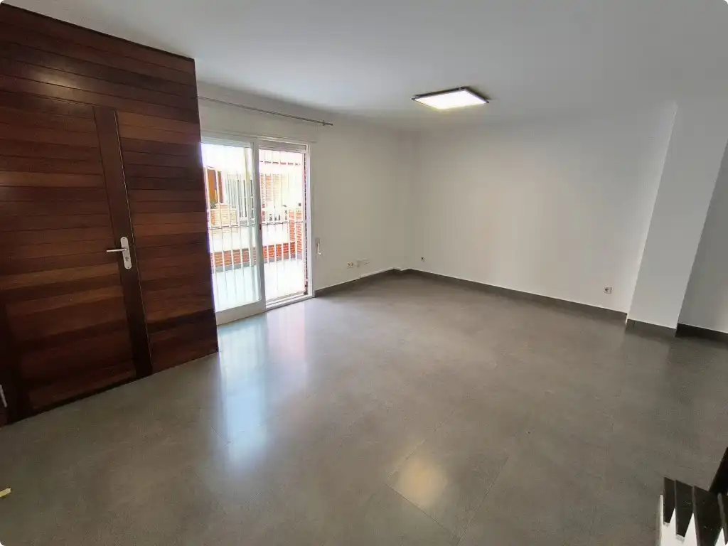 Casa adosada en venta en Bellreguard con Terraza