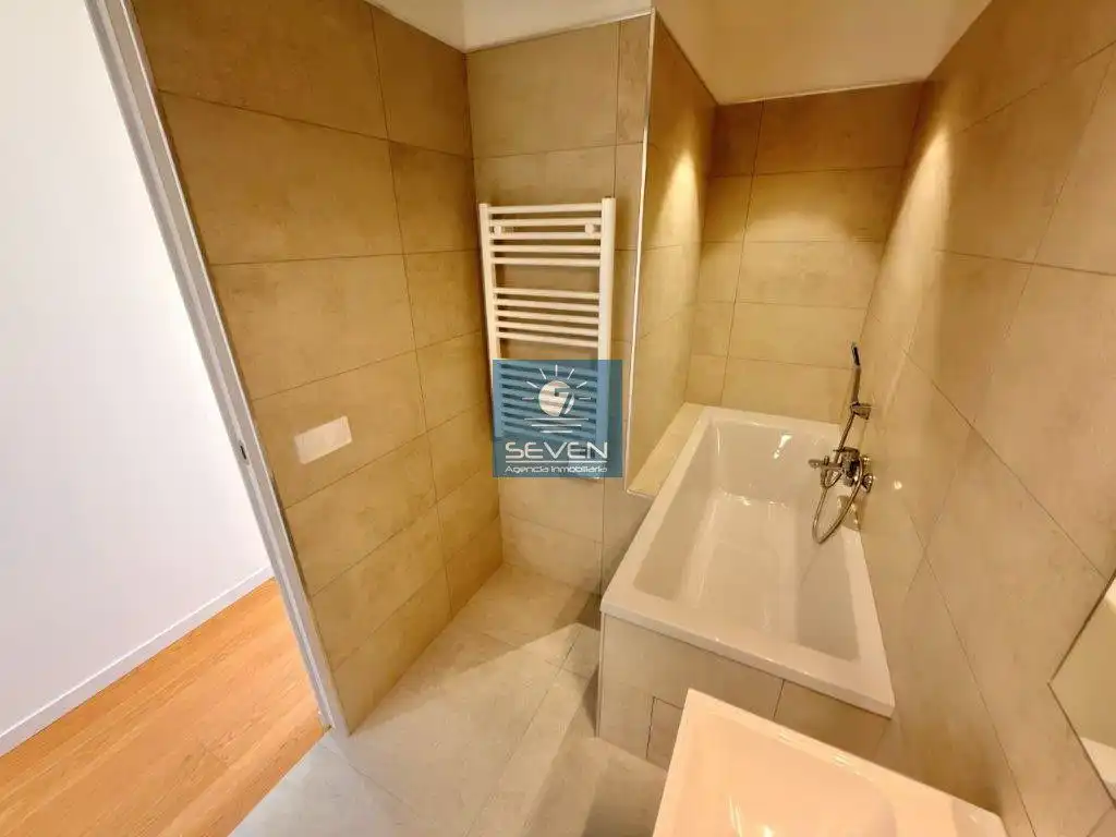 Baño de Casa adosada en venta en Almuñécar con Aire acondicionado y Terraza