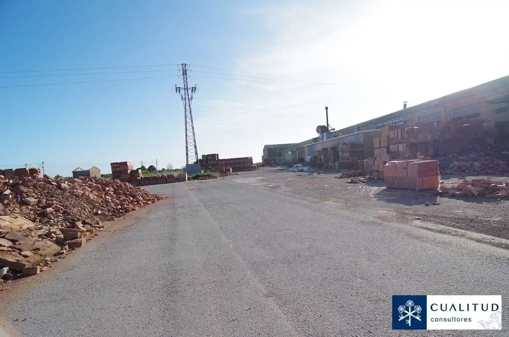 Vista exterior de Nave industrial en venta en Vila-real