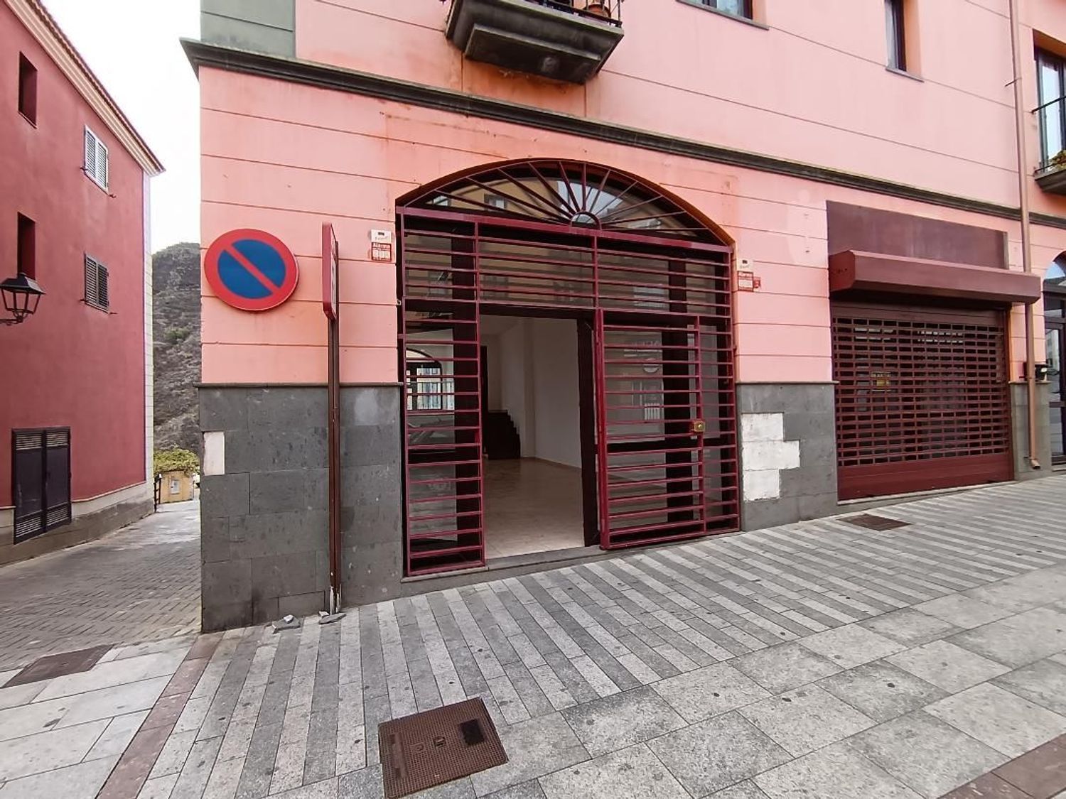 Exterior view of Premises for sale in Vega de San Mateo