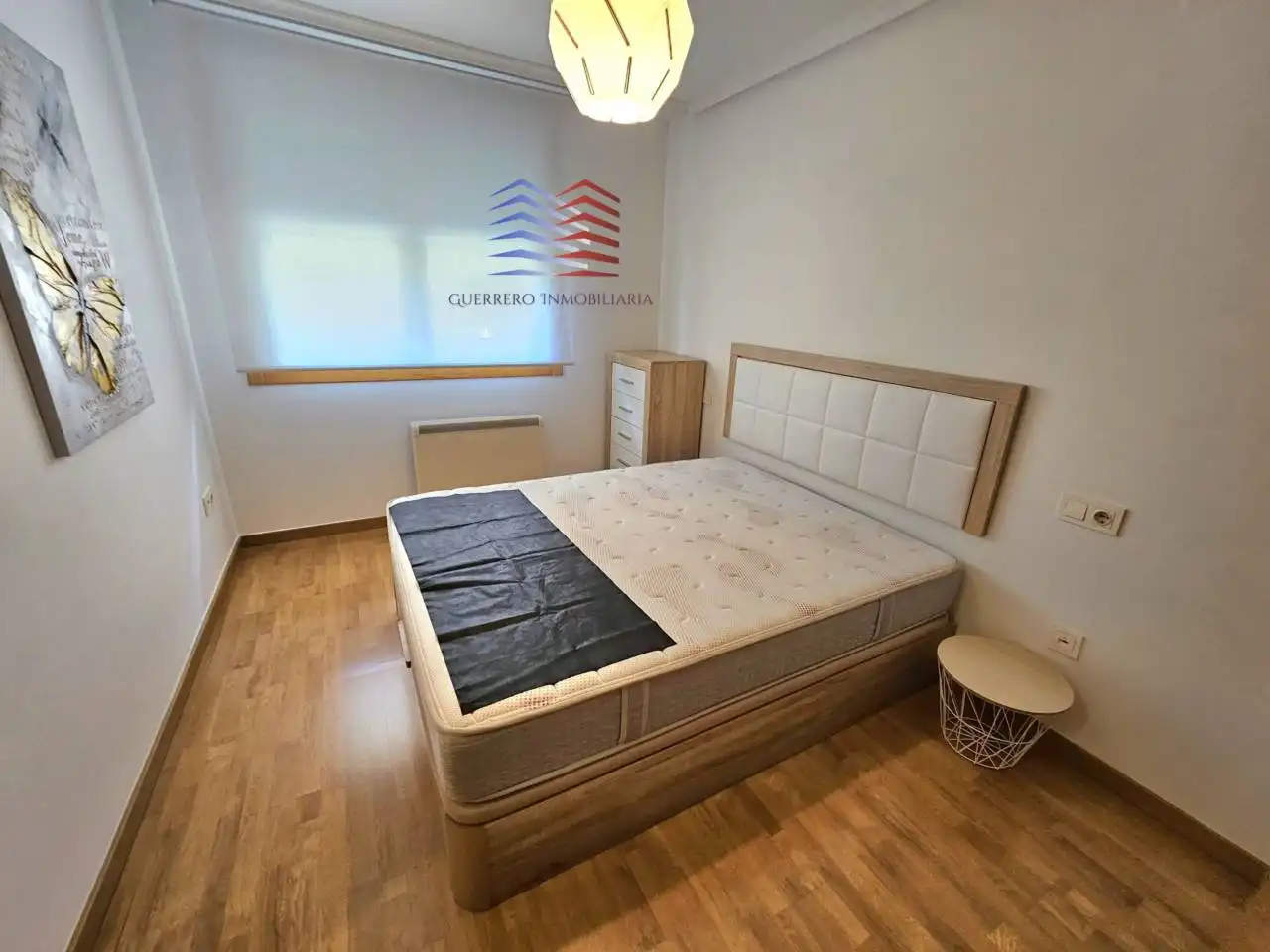 Habitación de Estudio de alquiler en Ourense Capital  con Calefacción, Parquet y Trastero