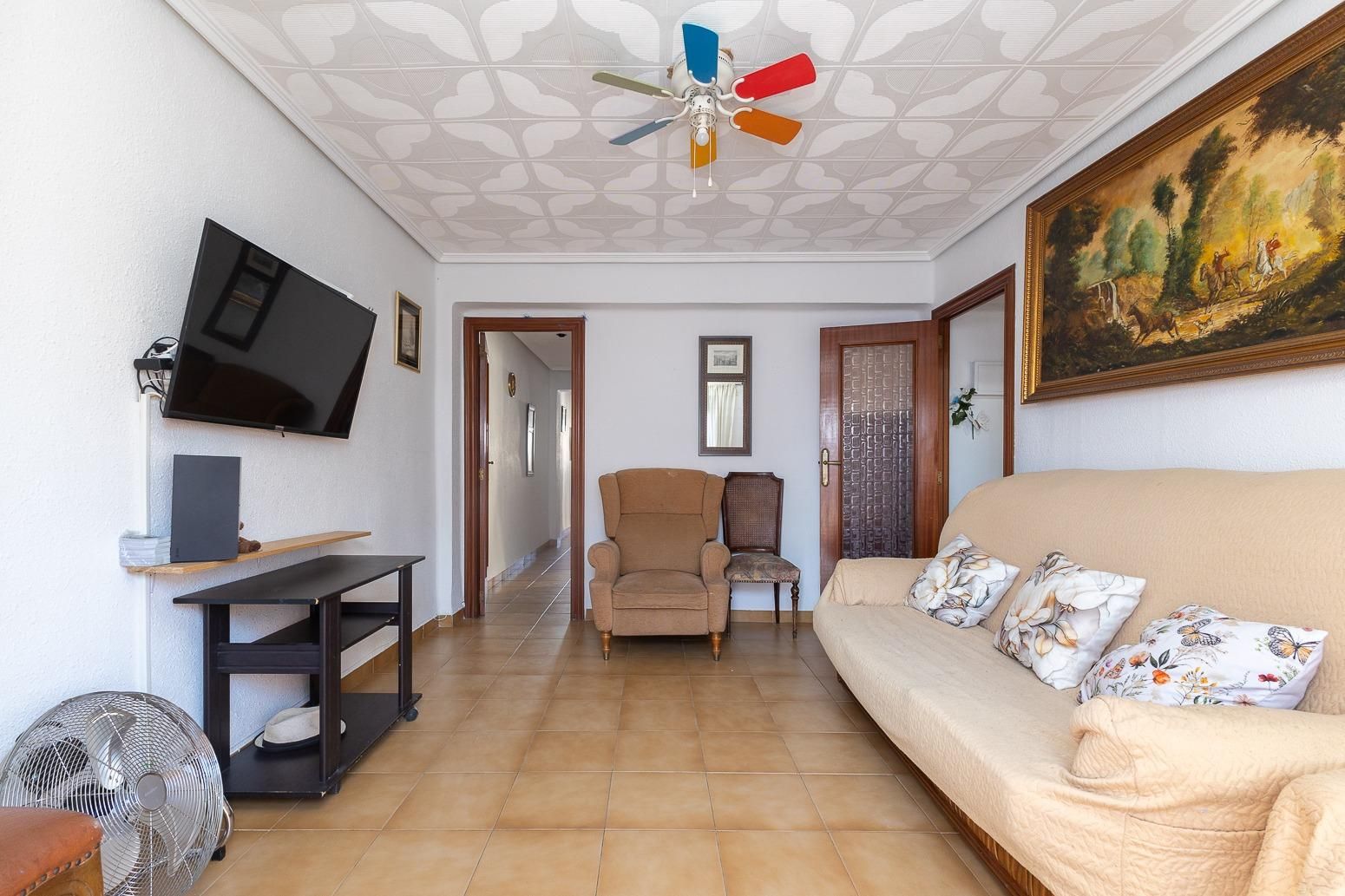 Living room of Flat for sale in Burjassot  with Air Conditioner and Balcony