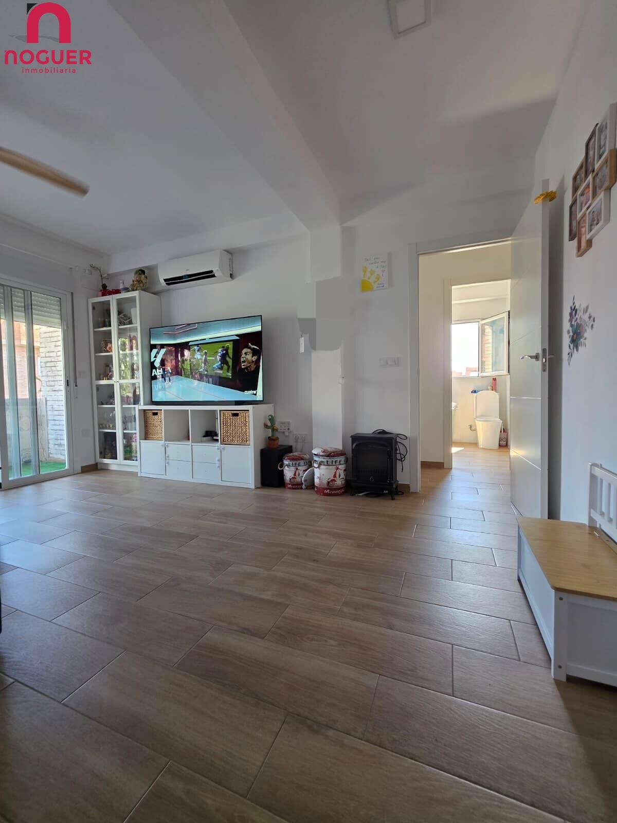 Sala d'estar de Pis en venda en  Córdoba Capital amb Aire condicionat, Terrassa i Balcó