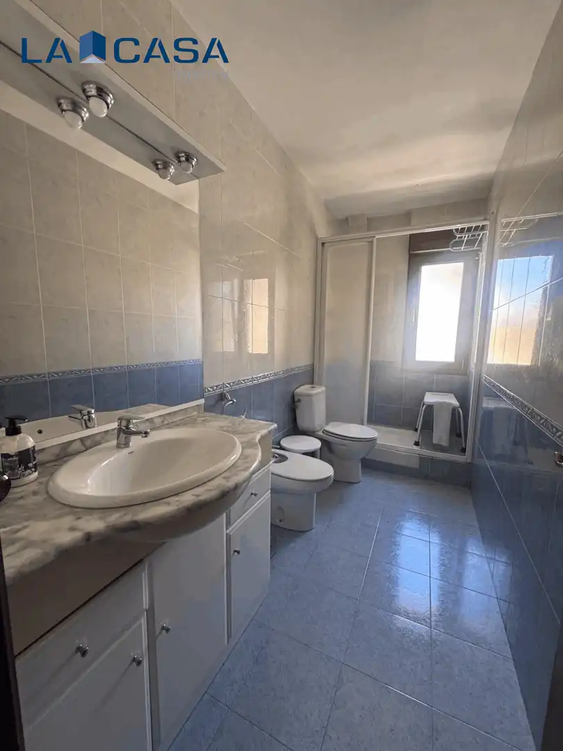 Flat with lift for sale in Lutxana - Llano, imagen 13
