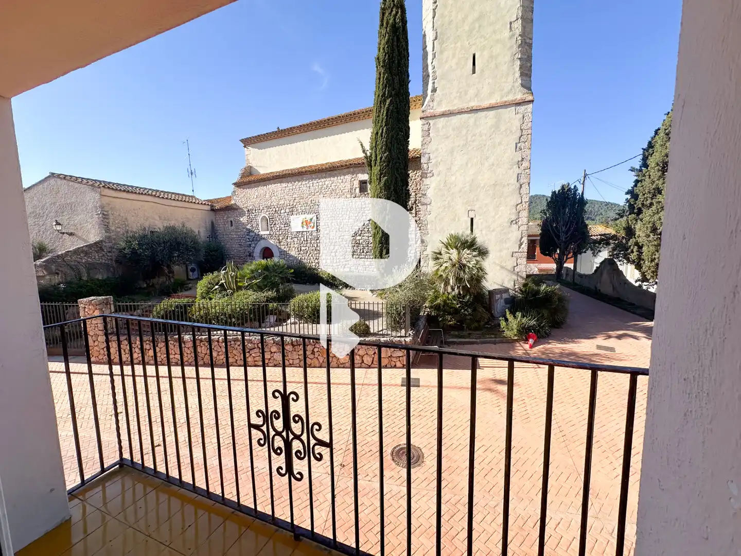 Vista exterior de Casa o xalet en venda en Olesa de Bonesvalls amb Balcó