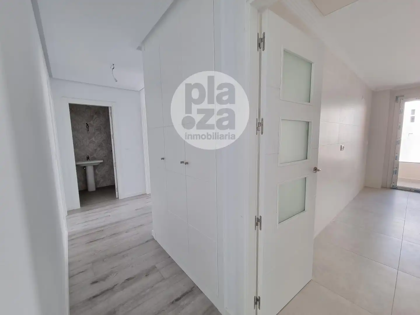 Piso en venta en Burgos con Calefacción, Terraza y Trastero