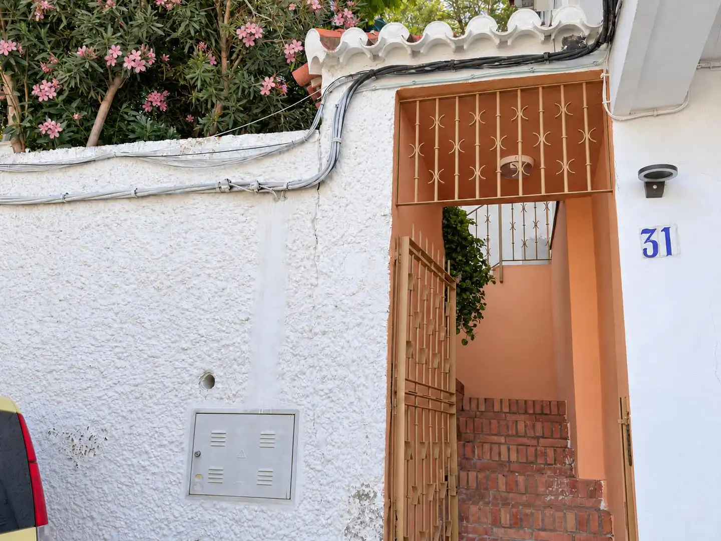 Casa aparellada amb terrassa en venda a Calle Mirador de la Bahía 31, imagen 15
