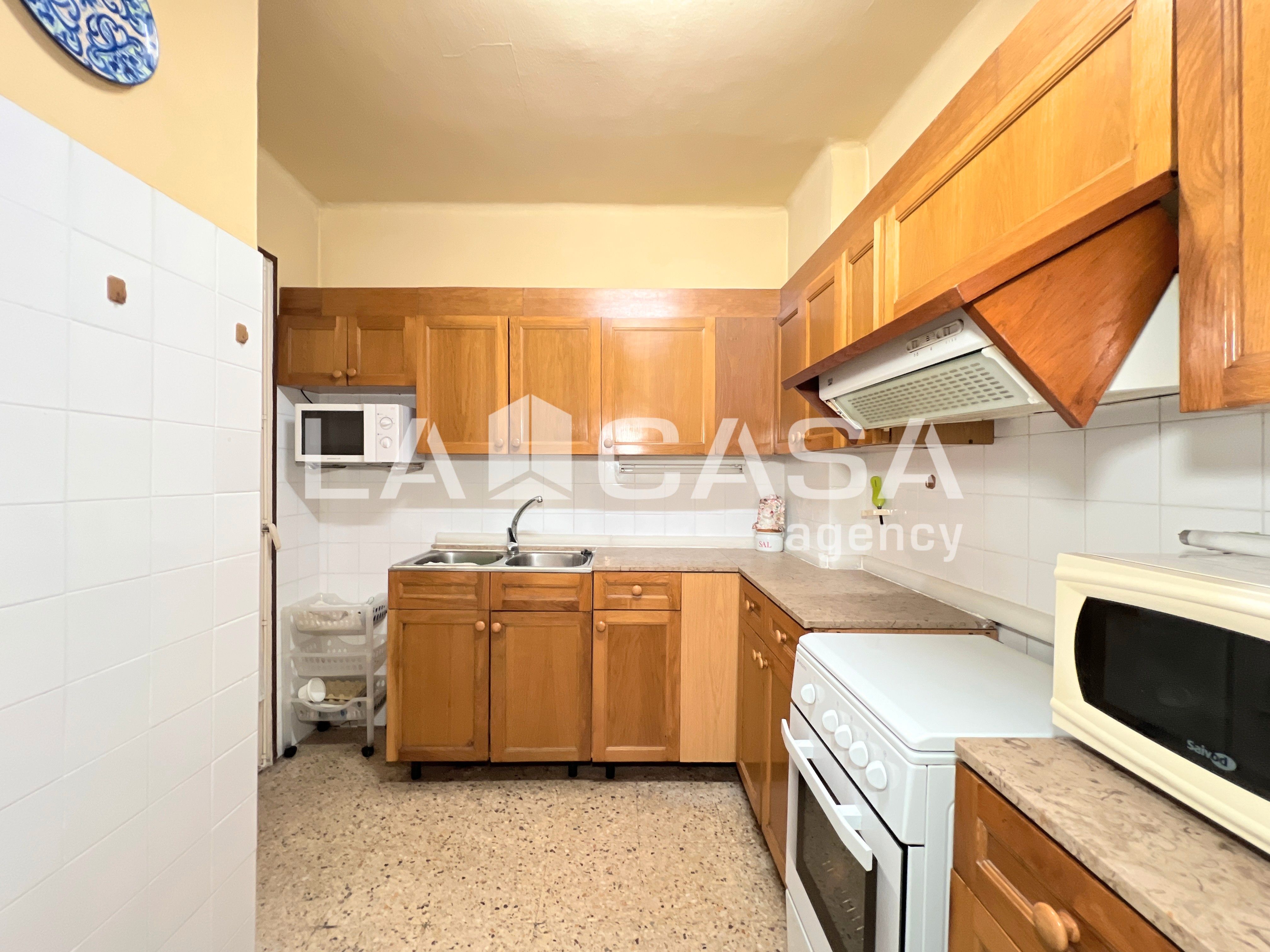 Flat for sale in Llefià