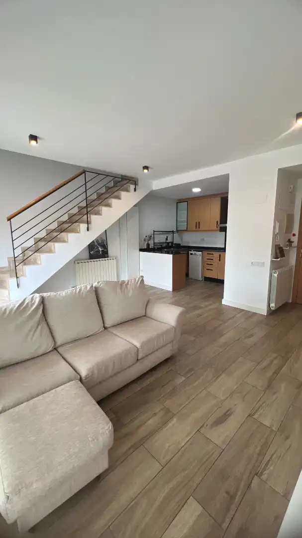 Duplexes for rent in Terrassa  with Air Conditioner, Heating and Terrace