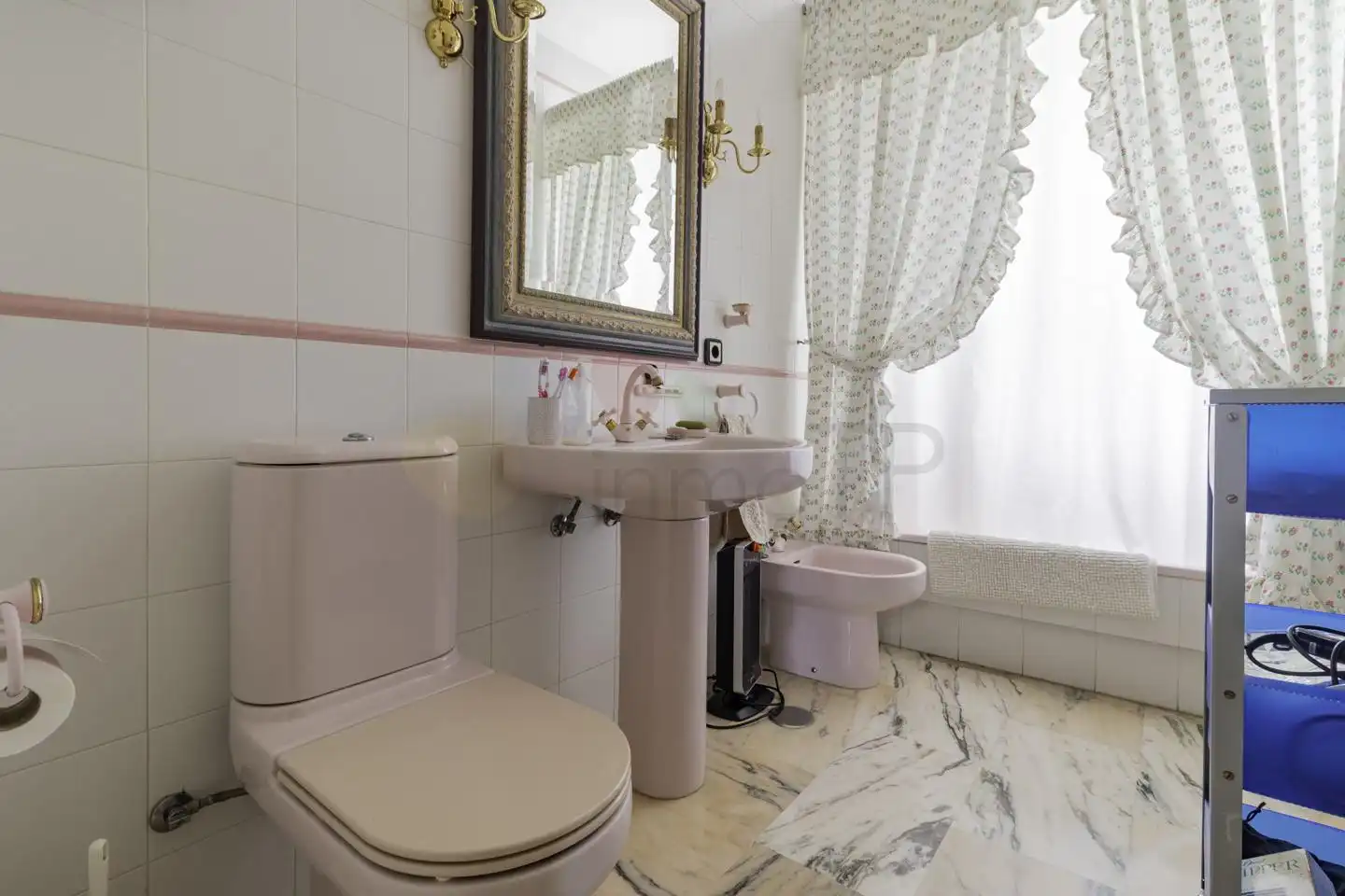 Baño de Casa o chalet en venta en Huelva con Aire acondicionado, Calefacción y Jardín privado