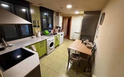 Cuina de Pis en venda en Tarazona amb Calefacció, Terrassa i Balcó