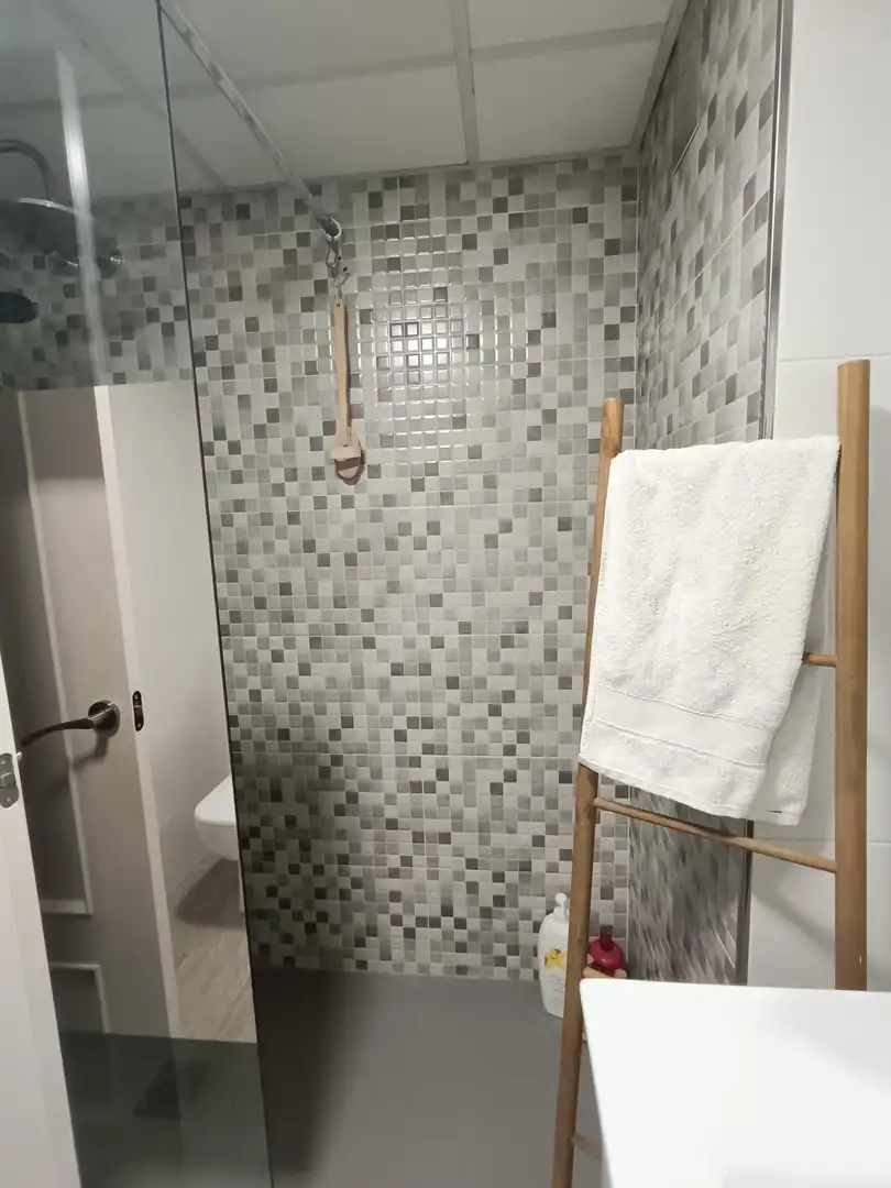 Baño de Piso en venta en Castellón de la Plana / Castelló de la Plana con Aire acondicionado, Calefacción y Parquet