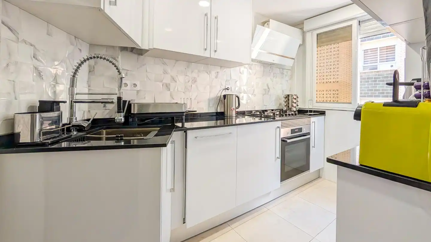 Kitchen of Flat for sale in Santa Pola  with Air Conditioner