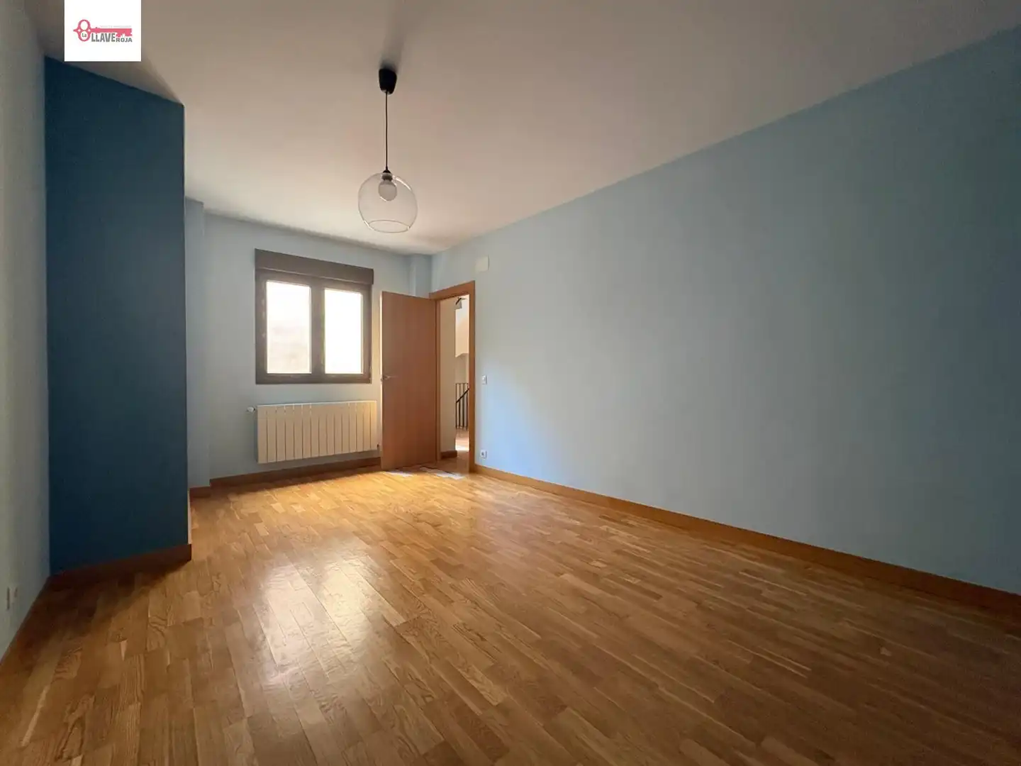 Habitación de Casa o chalet en venta en Iglesias con Calefacción