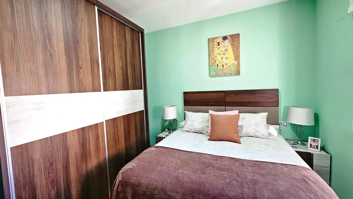 Habitación de Casa adosada en venta en Cortegana con Terraza y Trastero