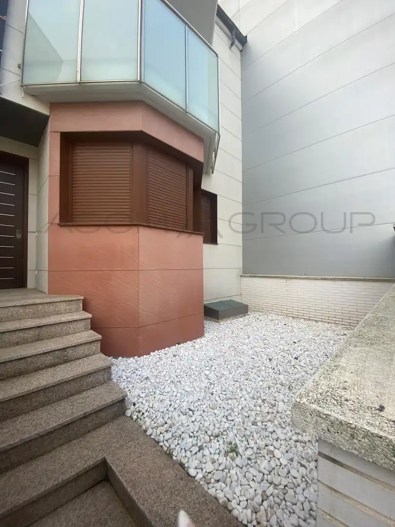 Vista exterior de Casa o chalet en venta en Torrefarrera con Jardín privado