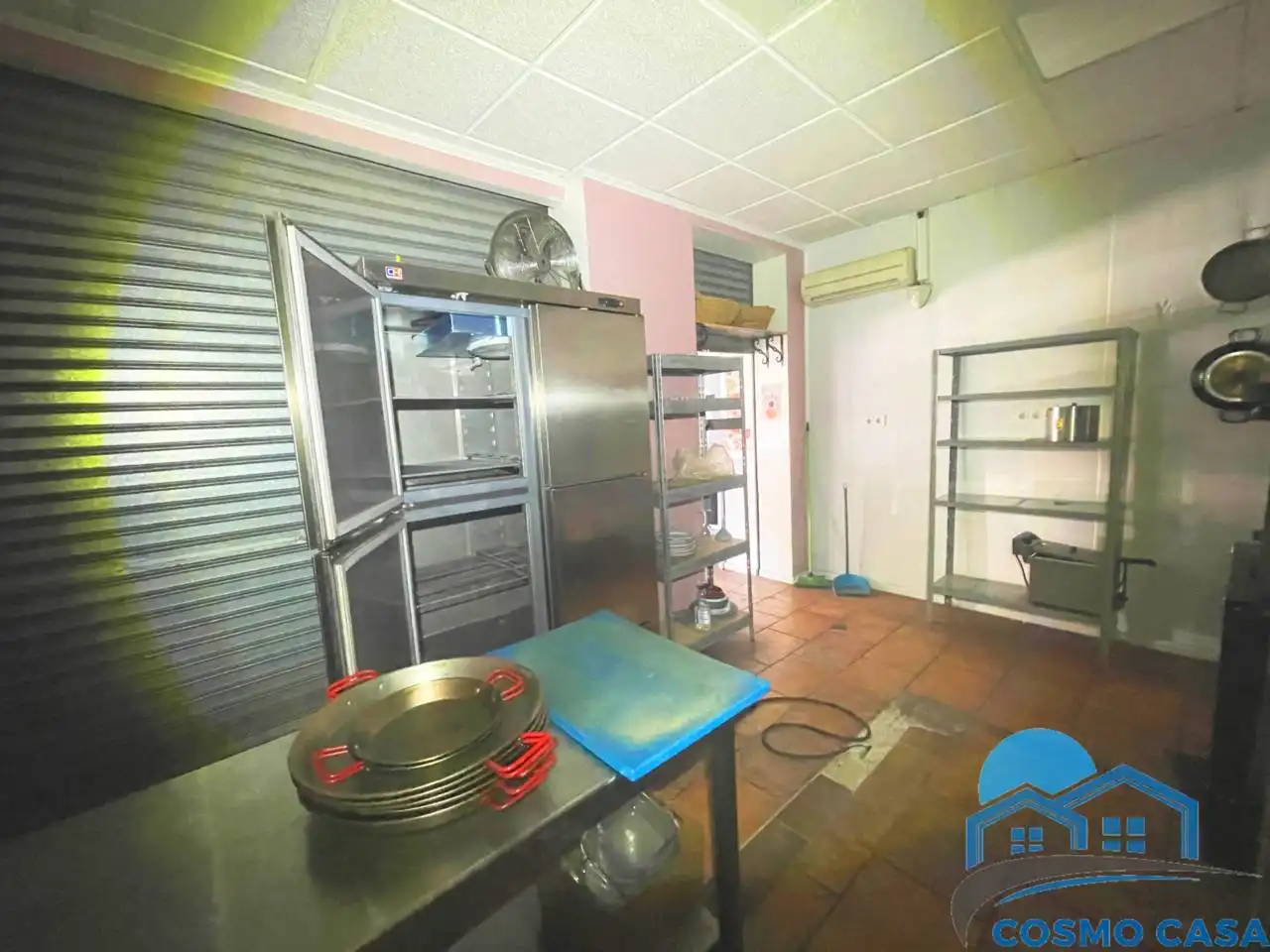 Kitchen of Commercial properties for rent in Salou  with Air Conditioner