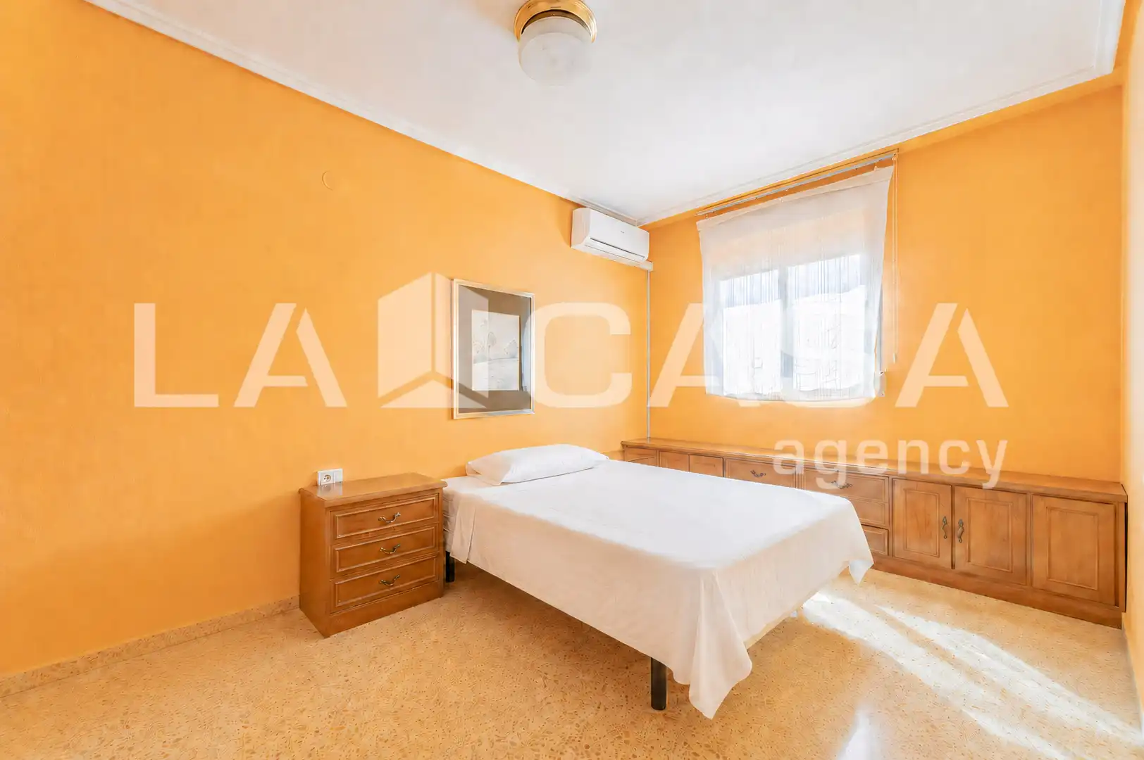 Habitación de Piso en venta en Valencia con Balcón