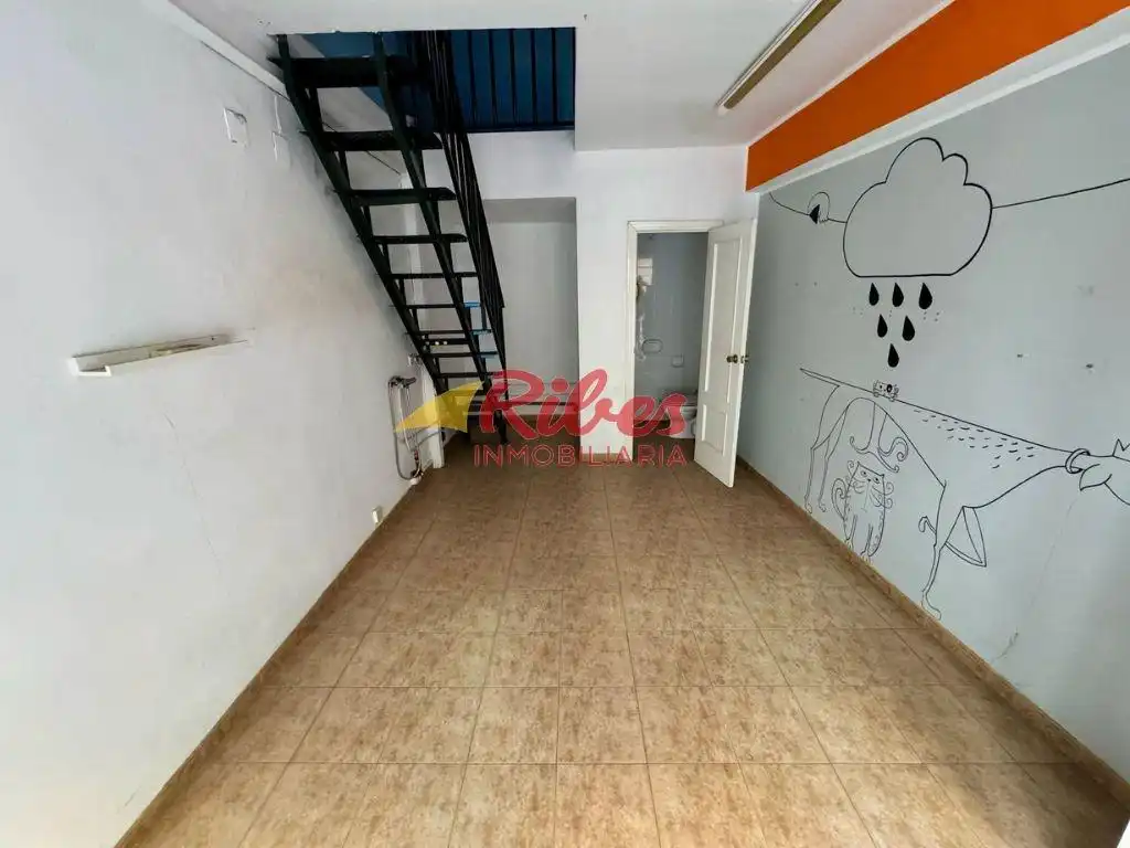 Business premises for sale in Casc Urbà