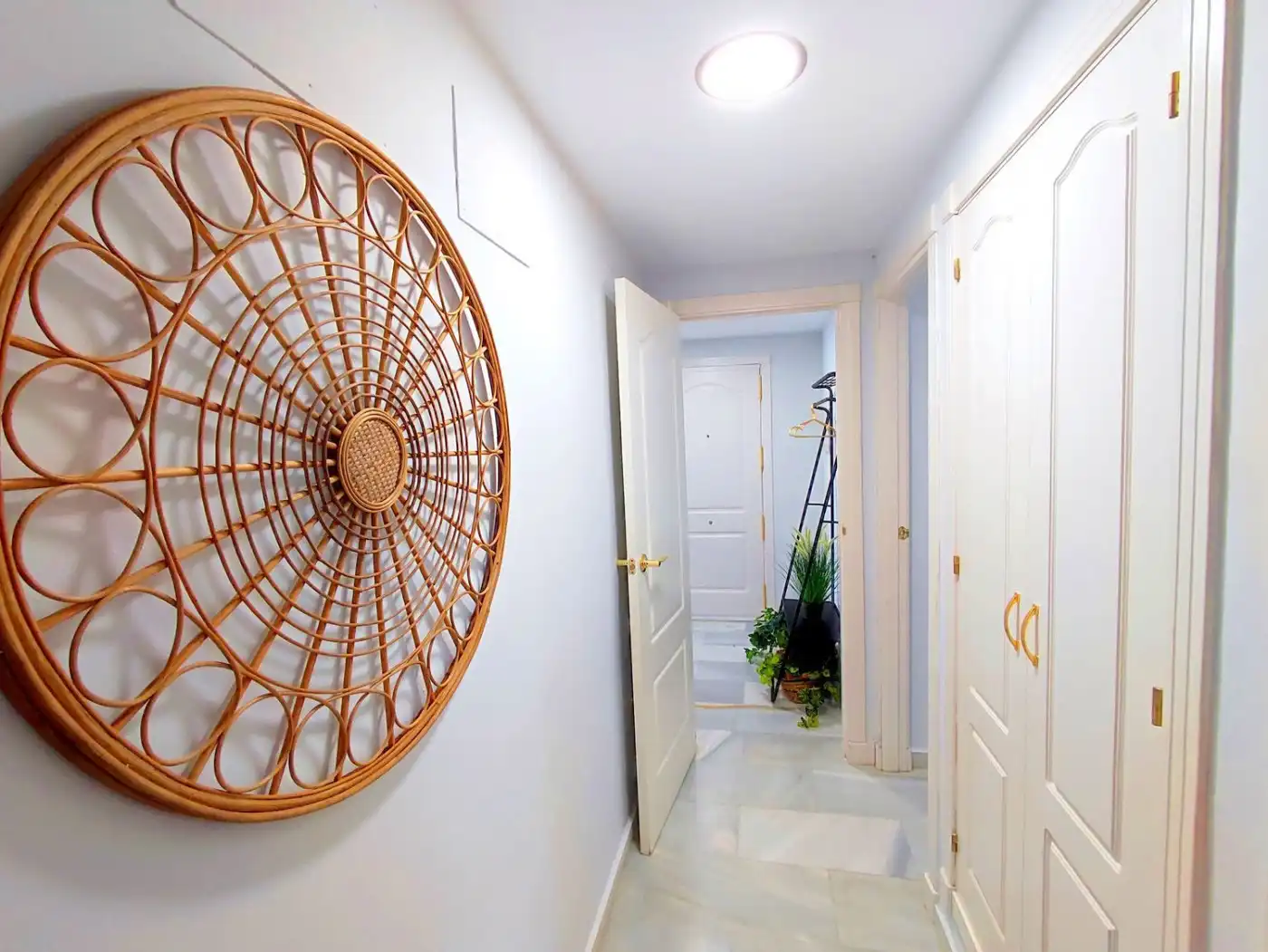 Home with pool for sale in Calle Almogia, imagen 10
