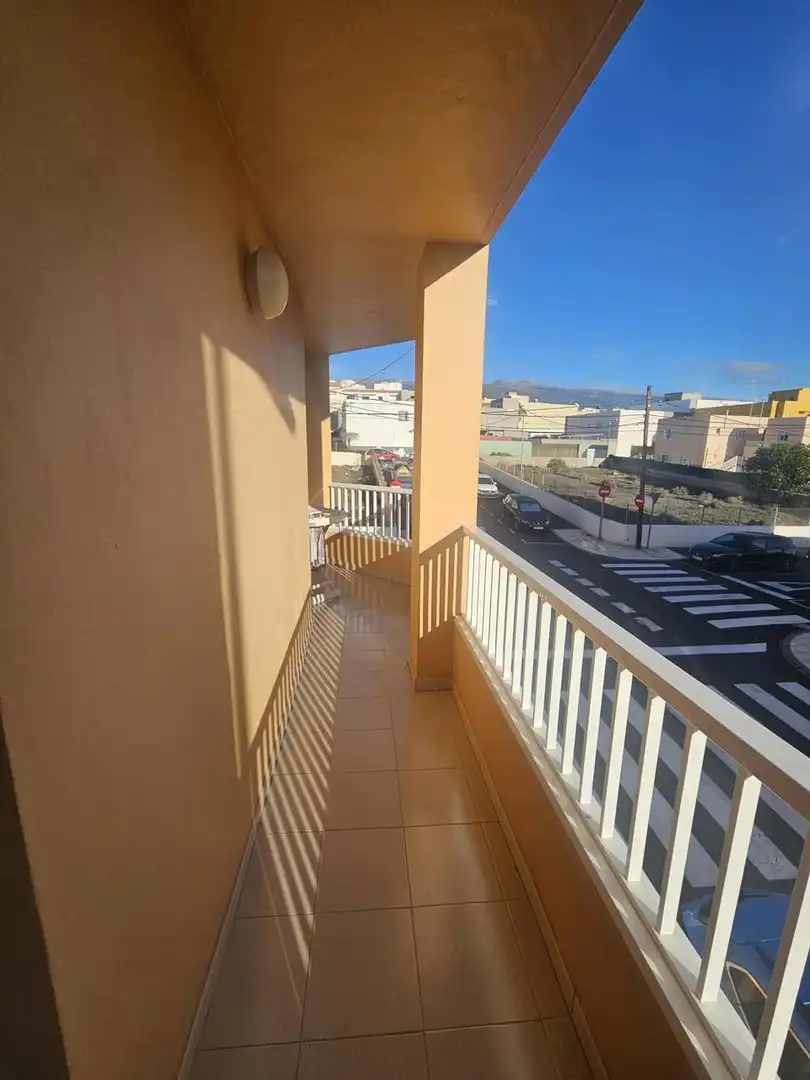 Vista exterior de Piso en venta en Granadilla de Abona