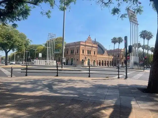 Vista exterior de Pis en venda en Sevilla amb Aire condicionat, Calefacció i Moblat