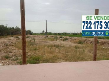 Terrenos y solares en venta en C. Proyecto N20 en