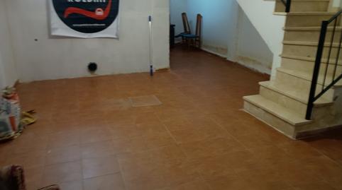 Foto 5 de Casa adosada en venda a Plaza Santa Inés, Sanlúcar la Mayor, Sevilla