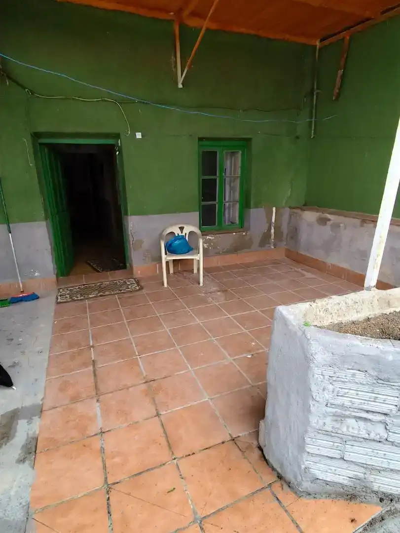 Casa adosada en venta en Mamblas con Trastero y Amueblado