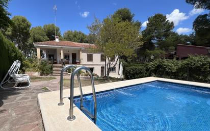 Piscina de Casa o xalet en venda en Llíria amb Aire condicionat, Terrassa i Piscina