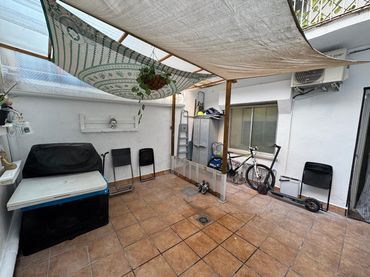 Baixos en venda a Carrer de Pérez Galdós