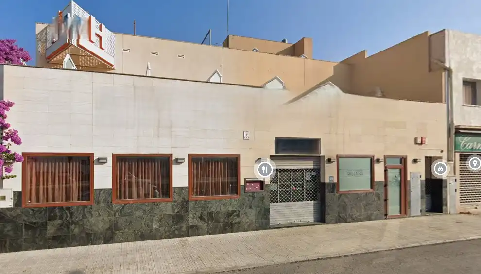 Business premises for sale in Av Barcelona