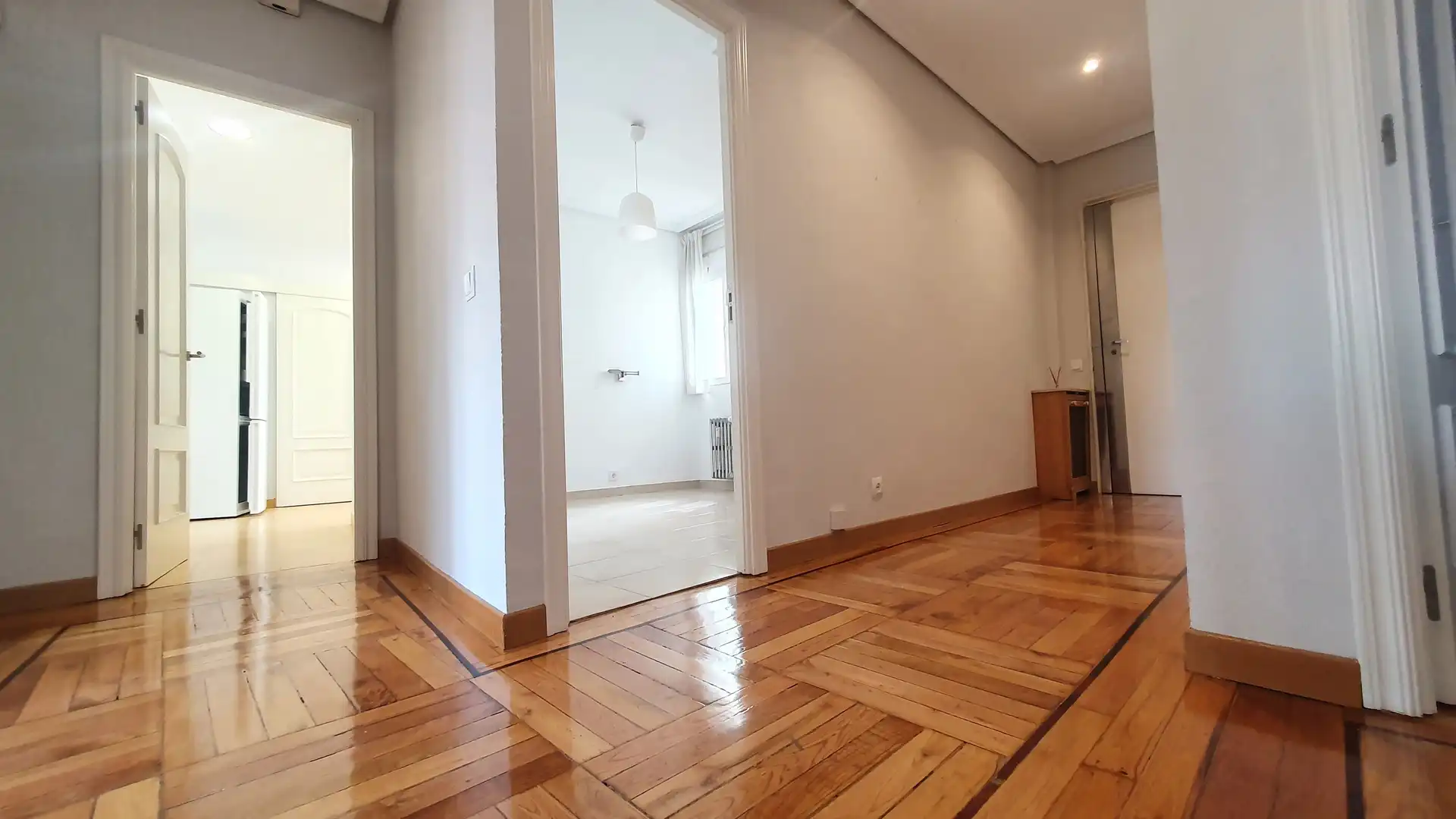 Flat for rent in Calle de San Bernardo, Universidad - Malasaña