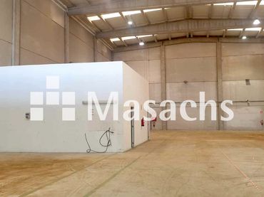 Nave industrial en venta en Montserrat - Parque Empresarial