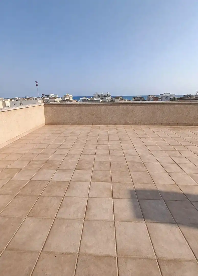 Terrasse von Dachboden zum Verkauf in Calafell mit Klimaanlage, Heizung und Terrasse
