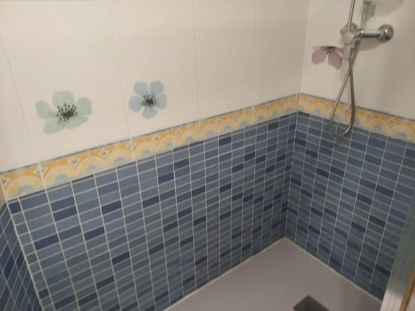 Badezimmer von Wohnung zum Verkauf in El Campello mit Klimaanlage, Heizung und Möbliert