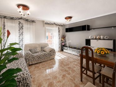 Piso en venta en Calle VILLAVENDIMIO
