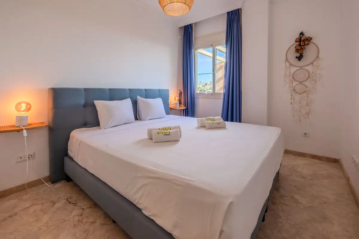 Schlafzimmer von Dachboden zum Verkauf in Ojén mit Klimaanlage, Terrasse und Abstellraum