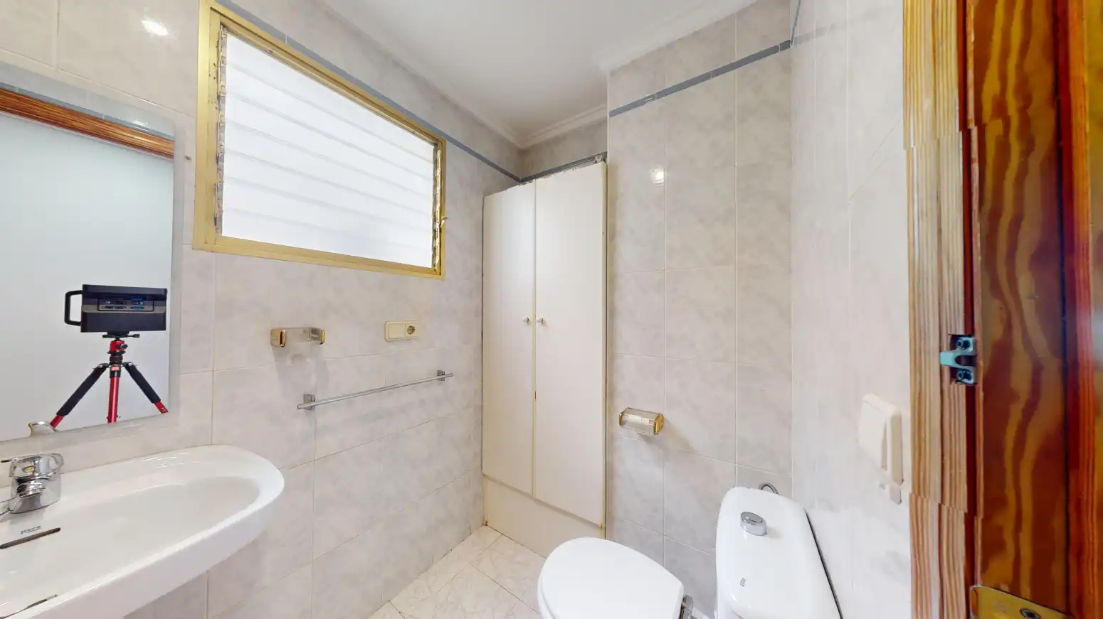 Baño de Piso en venta en Crevillent con Balcón