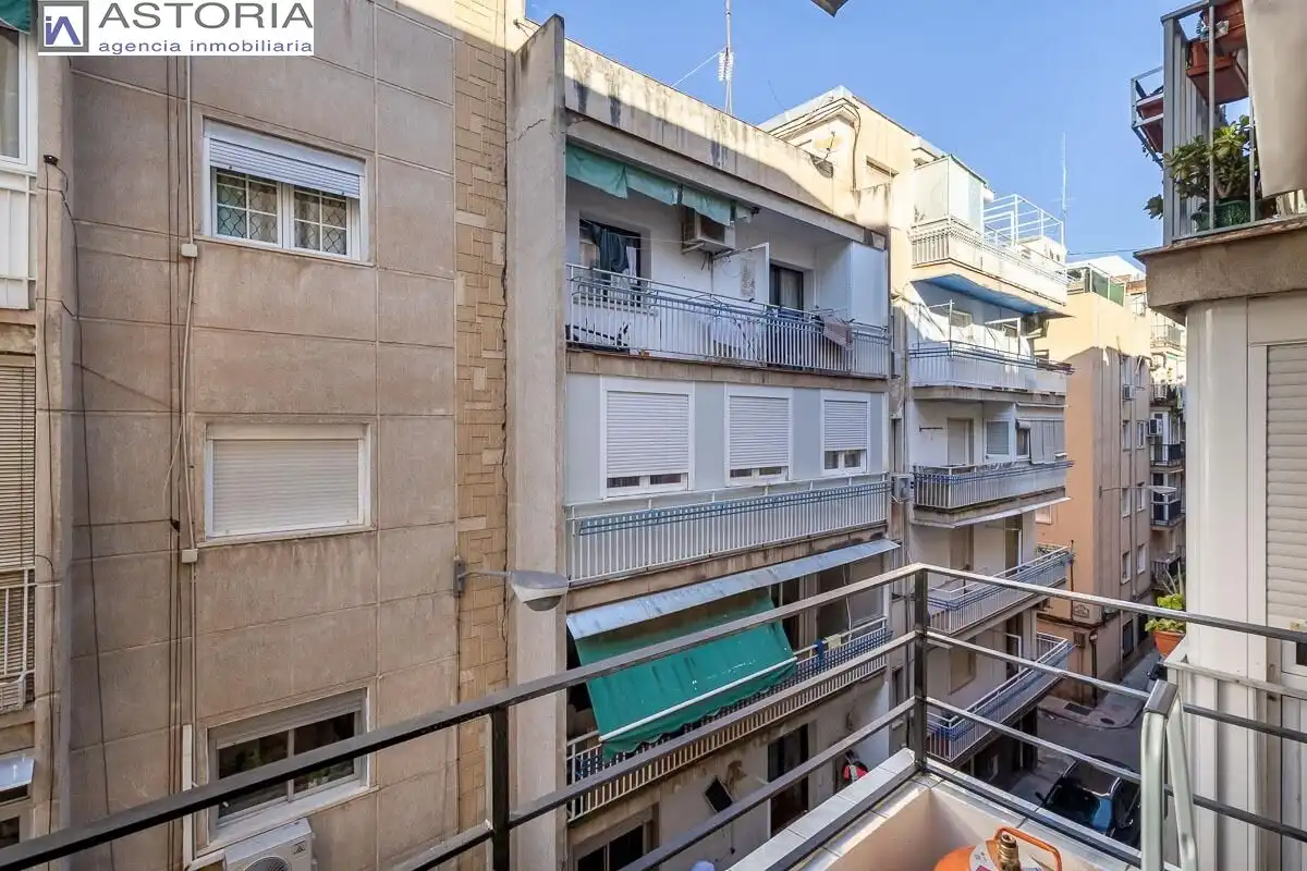 Flat for sale in Calle Santa Clara, imagen 2