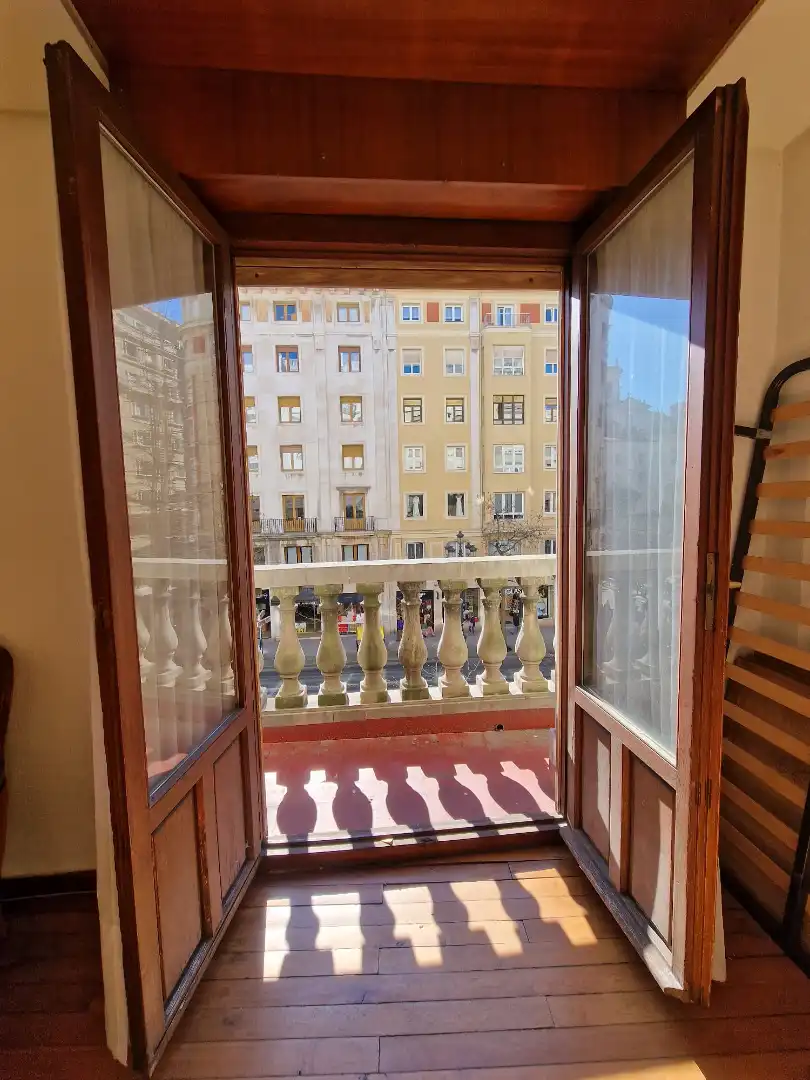 Piso en venta en Calle Calvo Sotelo, Centro - Ayuntamiento