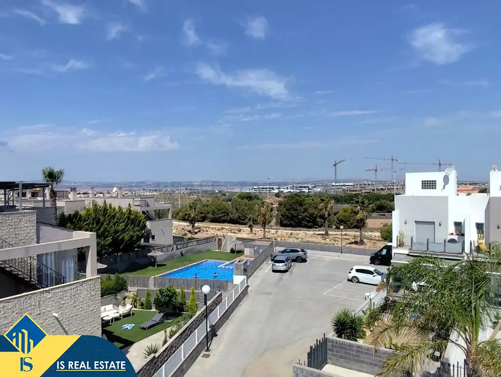 Reihenhaus mit Pool zum Verkauf in Nueva Torrevieja - Aguas Nuevas, imagen 43