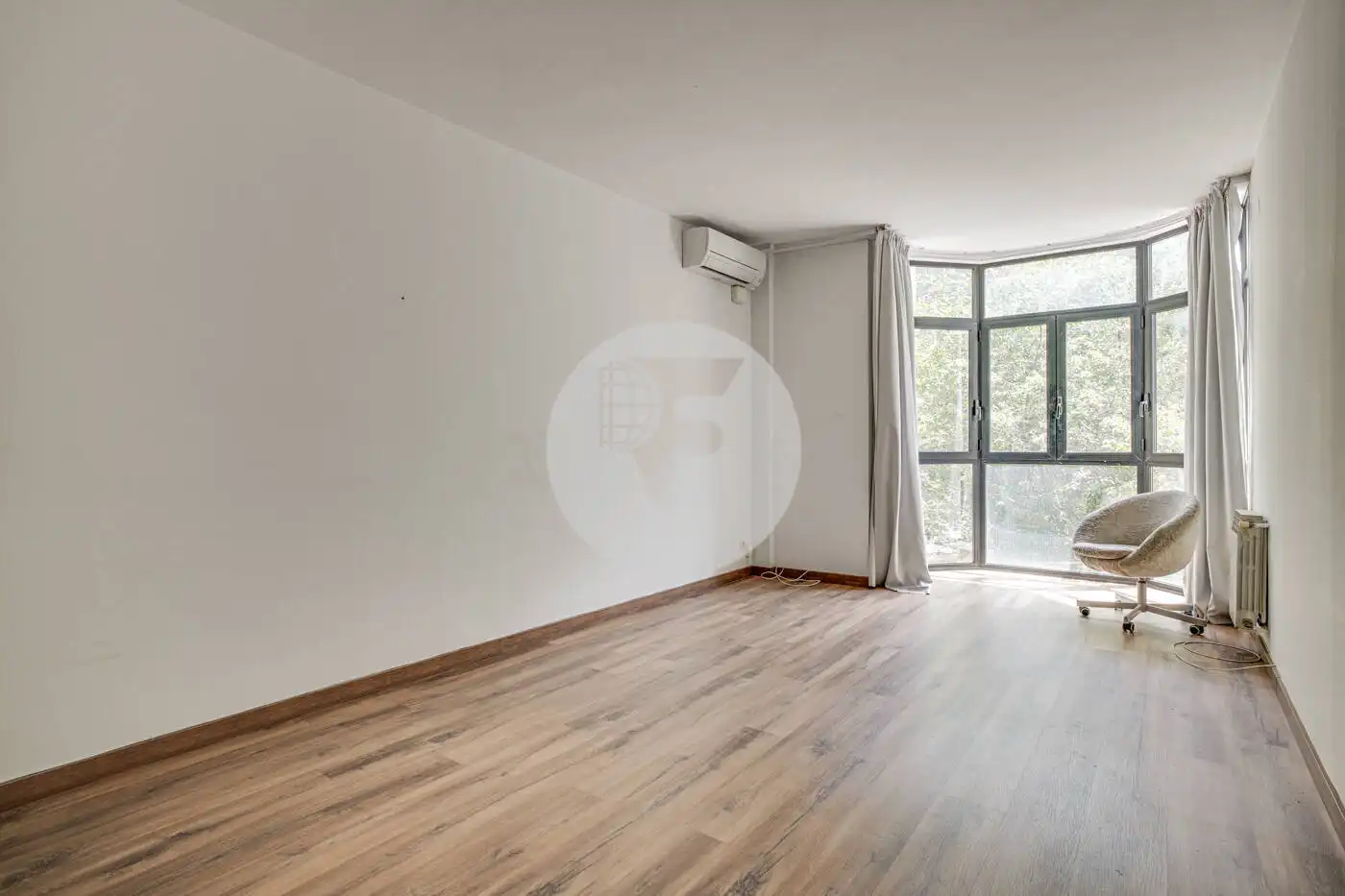 Appartamento con terrazza in vendita a Eixample, imagen 3