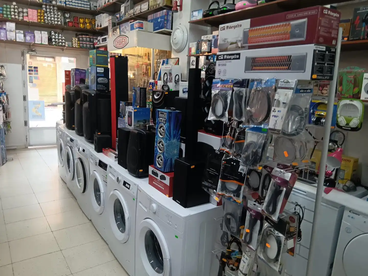 Local comercial en venda a Casco Urbano, imagen 2