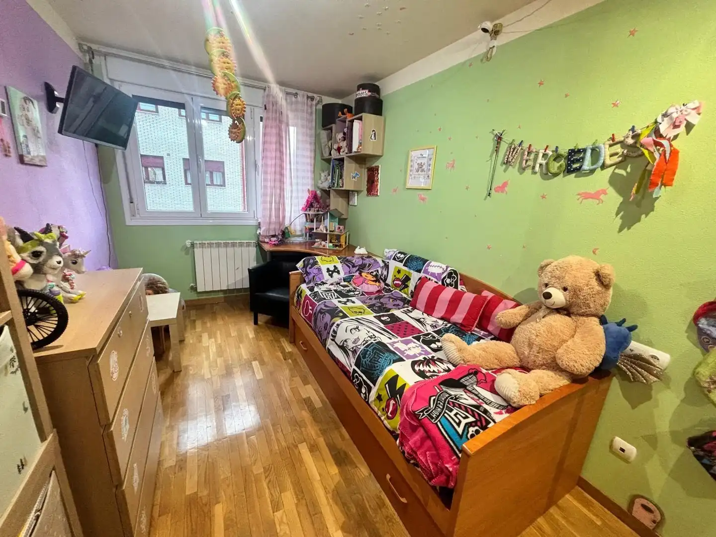 Habitación de Piso en venta en Oviedo  con Calefacción, Parquet y Trastero