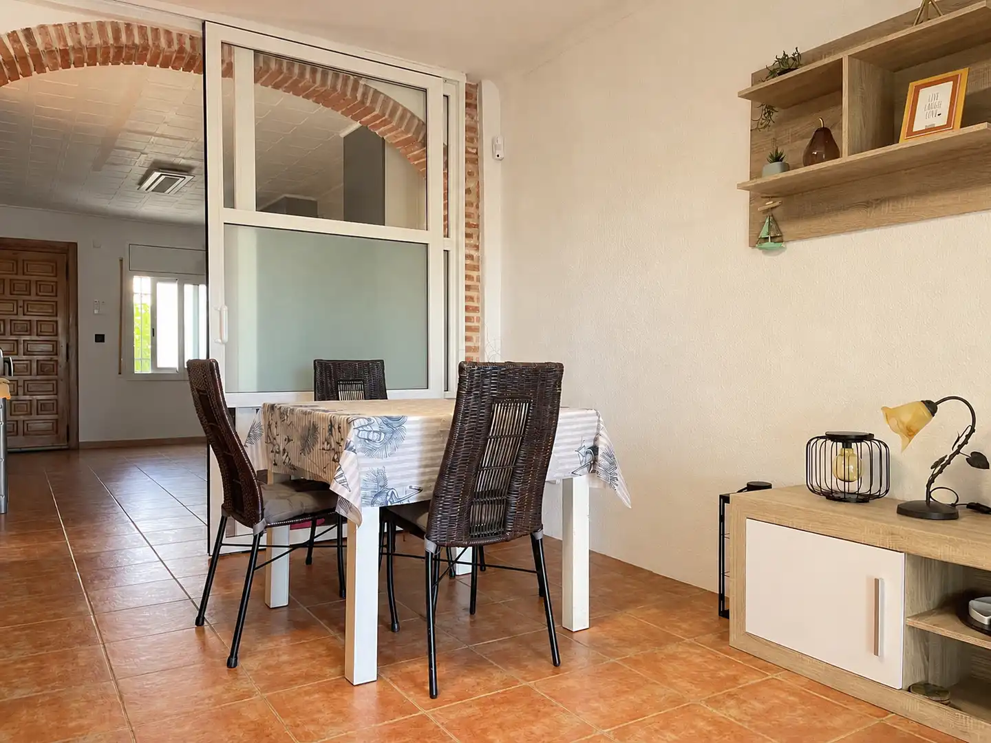 Menjador de Apartament de lloguer en Miami Platja