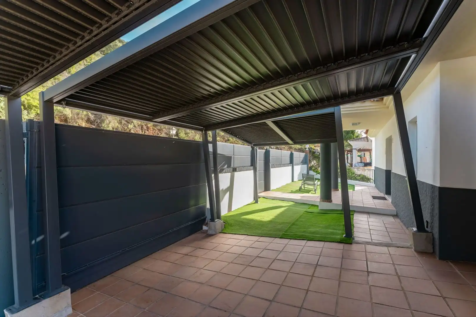Terrace of Houses for sale in Coín  with Swimming Pool