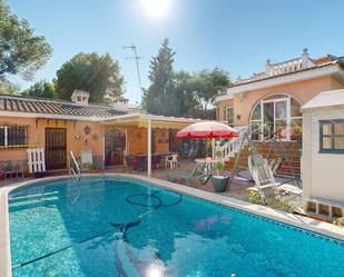 Piscina de Casa o xalet en venda en Serra amb Aire condicionat, Terrassa i Piscina