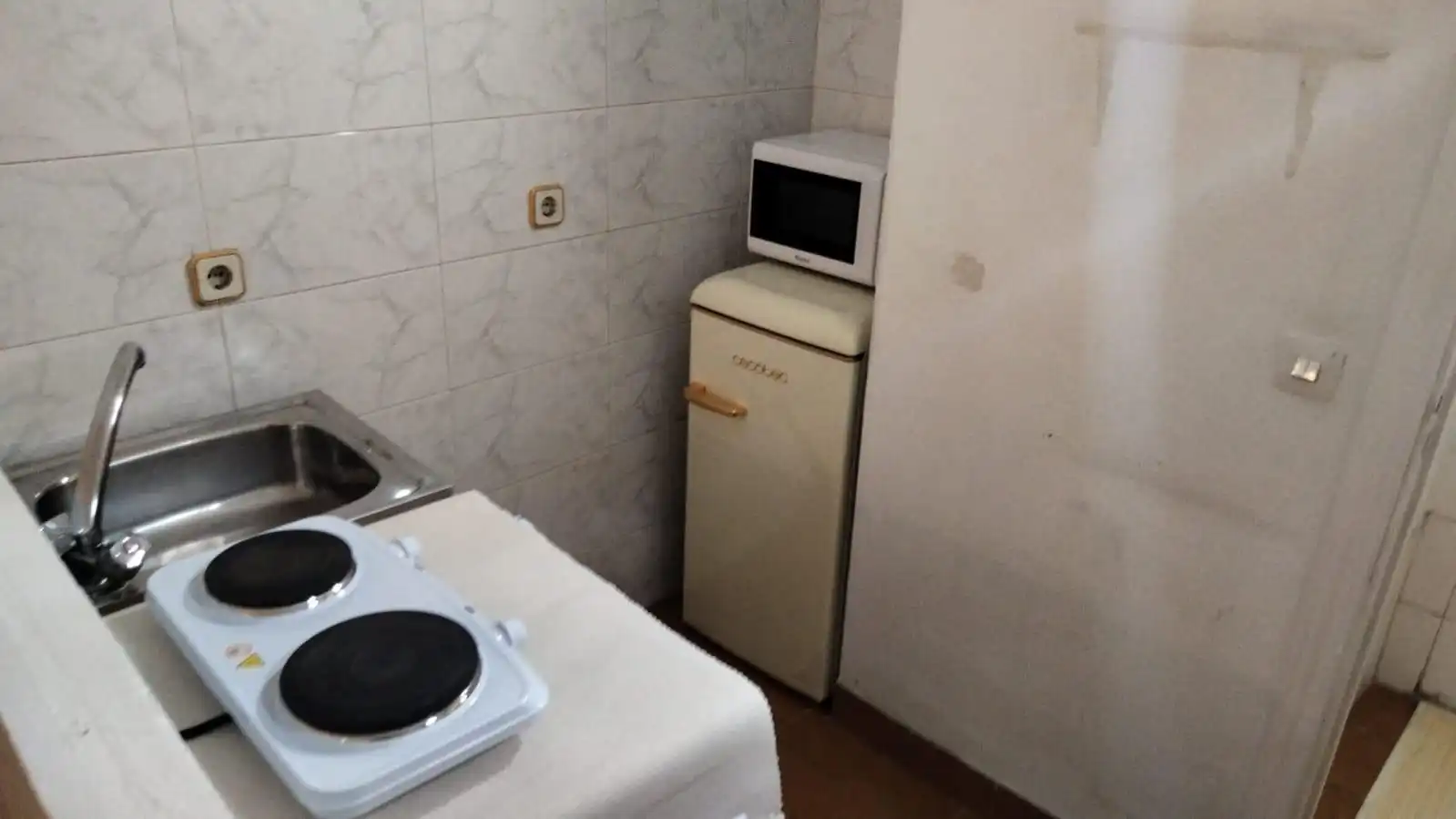 Estudio de alquiler en Calle IMPERIAL, Sol