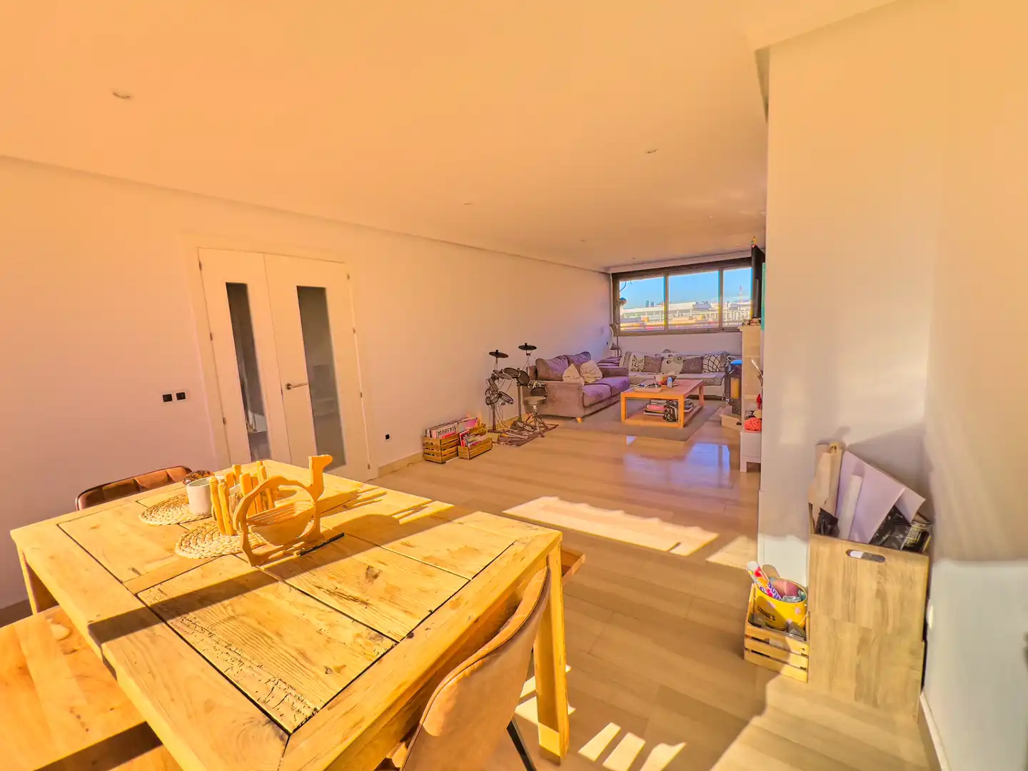 Sala d'estar de Àtic en venda en Madrid amb Aire condicionat, Calefacció i Jardí privat